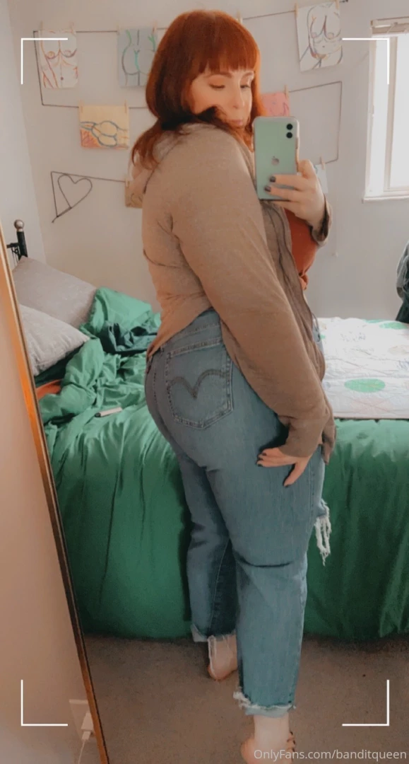 Damn these jeans hug my ass just right part 3 