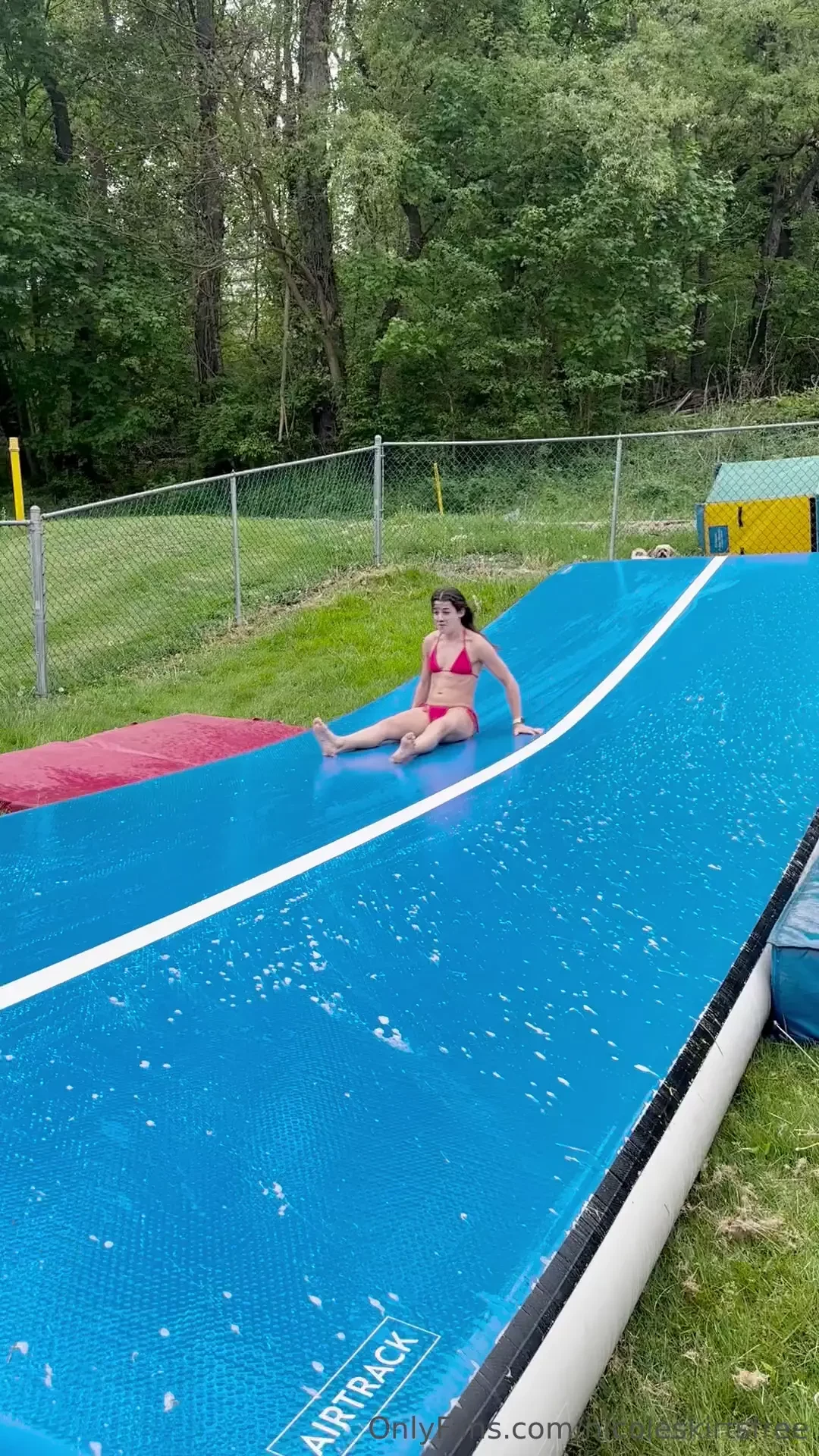 Lol this has no reason being this fun 