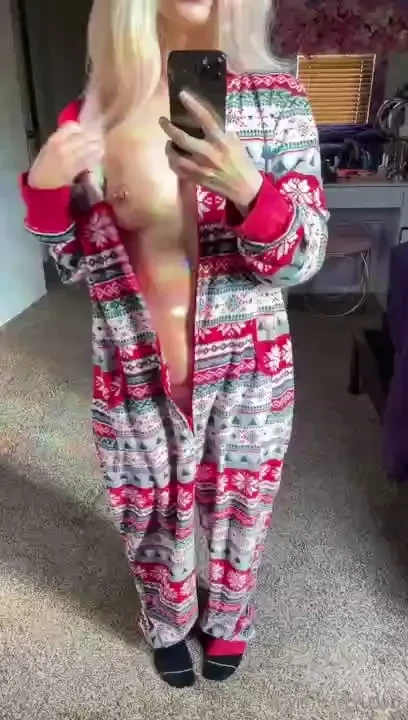 It s cold give me your body heat please part 1 