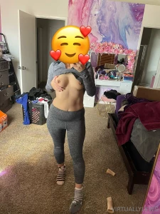 Just worked out wanna distract me from finishing my chores