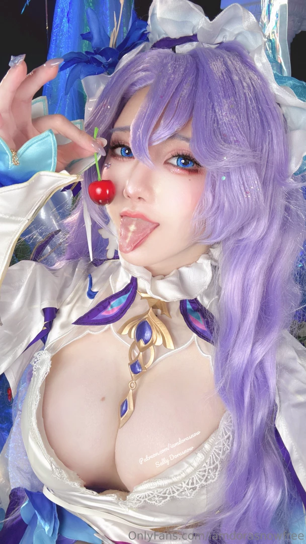 Mm you look delicous lingerie ver here iamdorasnow 