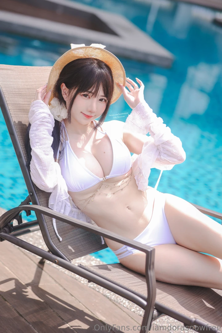 Who would you like to see me cosplay huntrix with june rewards sent part 1 