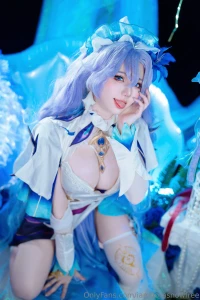 Aren t these jellyfish beautiful they only wish to wrap their soft part 3