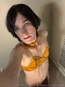 Which way feels more natural