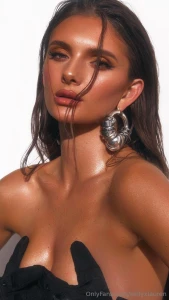 Hey cuties exciting news next week the lovely bambiifans and