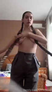 I want to feel your fingers exploring every inch of my body driving me part 1