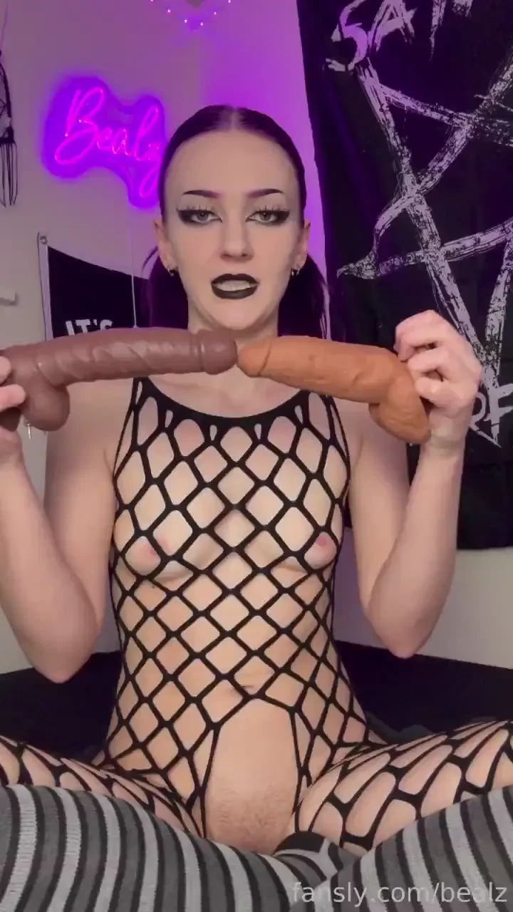 2 dildos is better than 1 having some fun double-teaming myself in the 