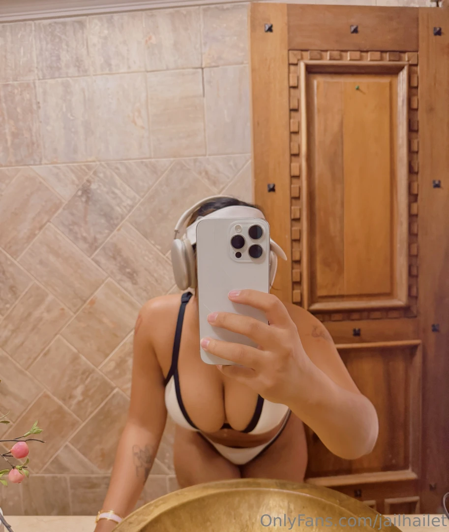 Limited deal first fan to tip 40 will get 100 videos in their dms now part 1 