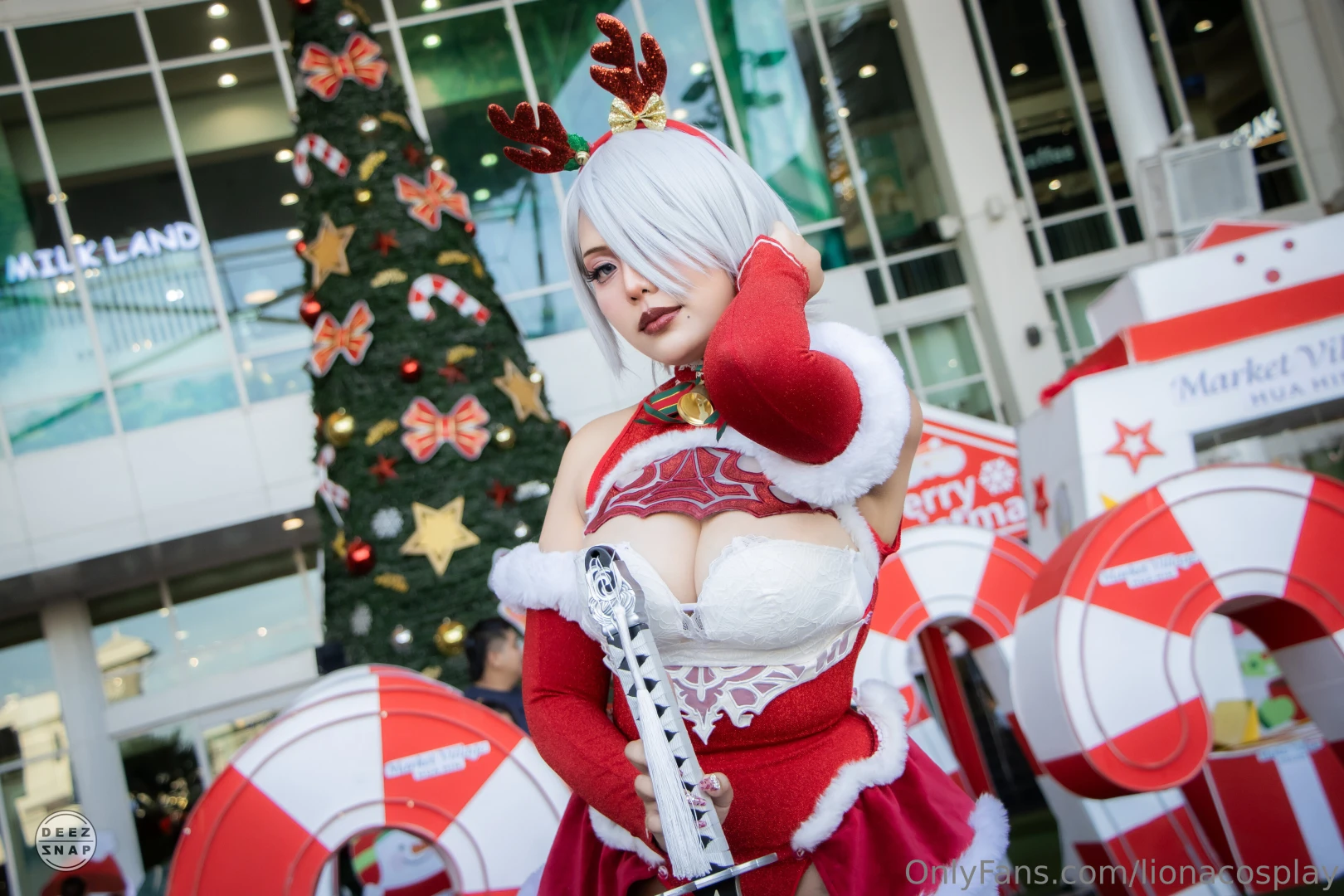 Ho ho ho best wishes from liona to everyone lt 3 merry christmas and part 3 