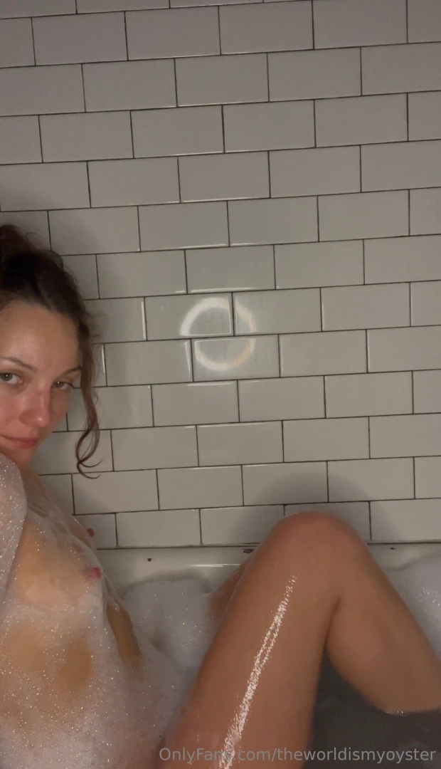 Bubble bath sunday video is in your inbox 