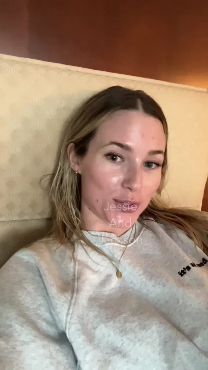 Intense amp passionate 2 female orgasms amp squirting spit in my mouth 