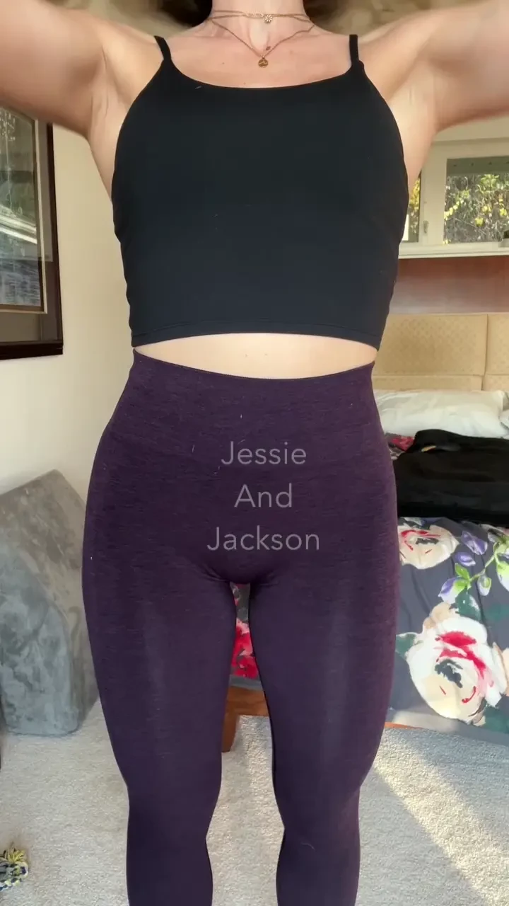 Gym outfit of the day naked squats teasing you in my gym outfit of the 