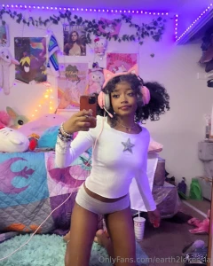 Put me onto some new songs pls