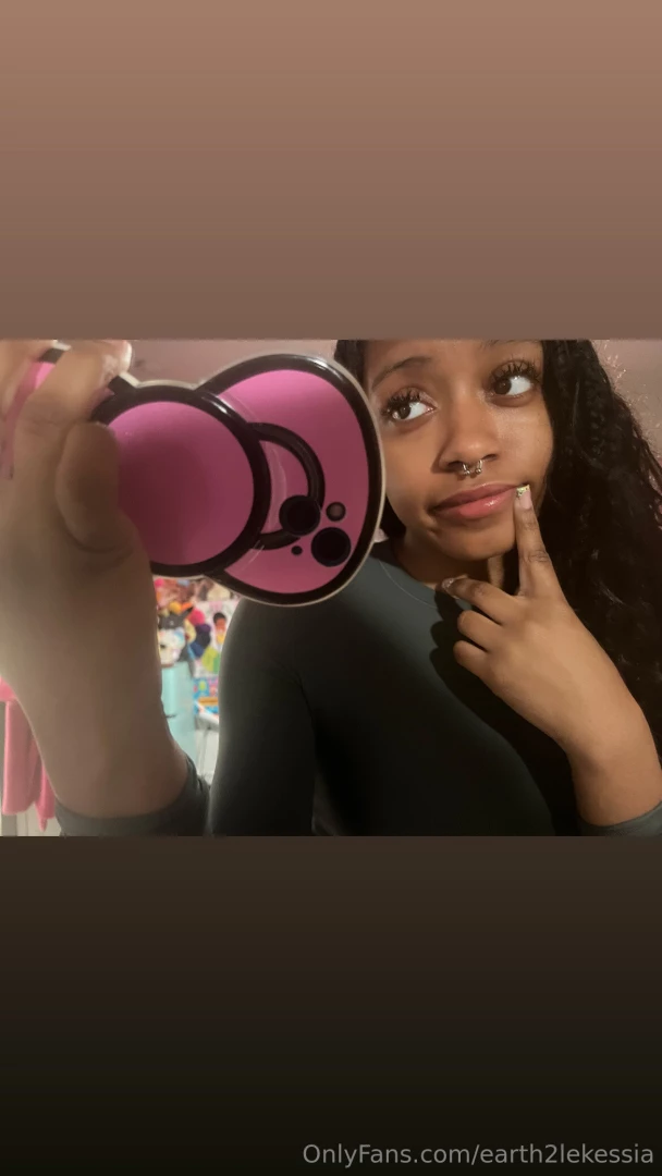 Thinking about all the different ways i could drain ur balls 