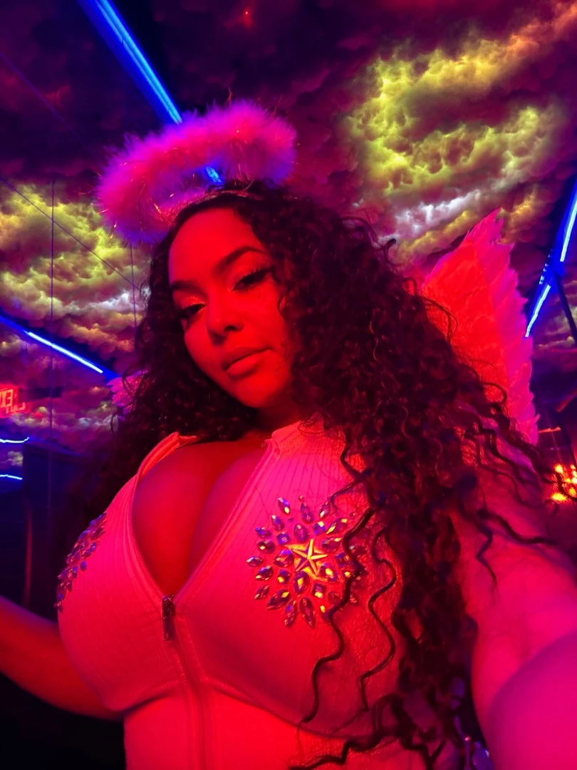 Unlock tonight and i ll show you what heaven s like gt 