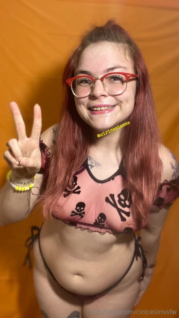 If you re into cute redheads with braces being slutty you need to be 