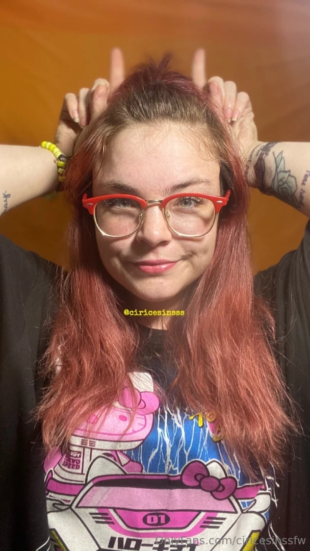 Gonna be the devil on your shoulder hehehe 