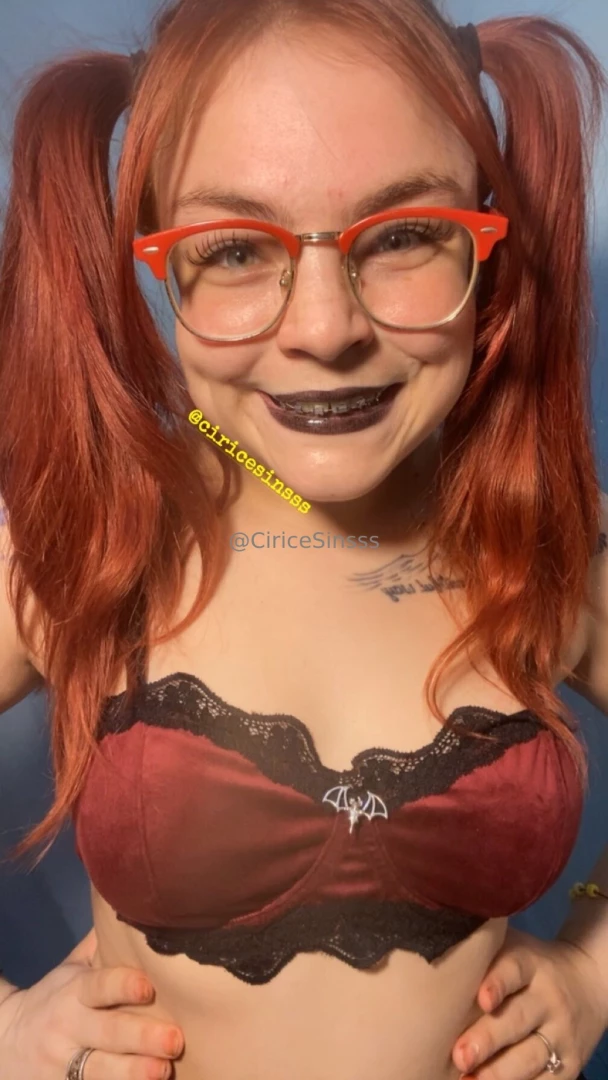 Smiley girly 