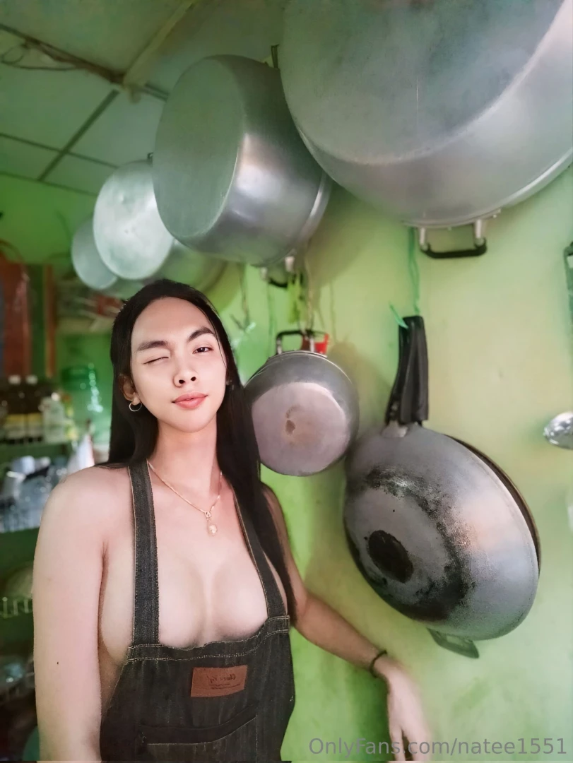 natee1551 - O m g ladyboy cook mayd69 