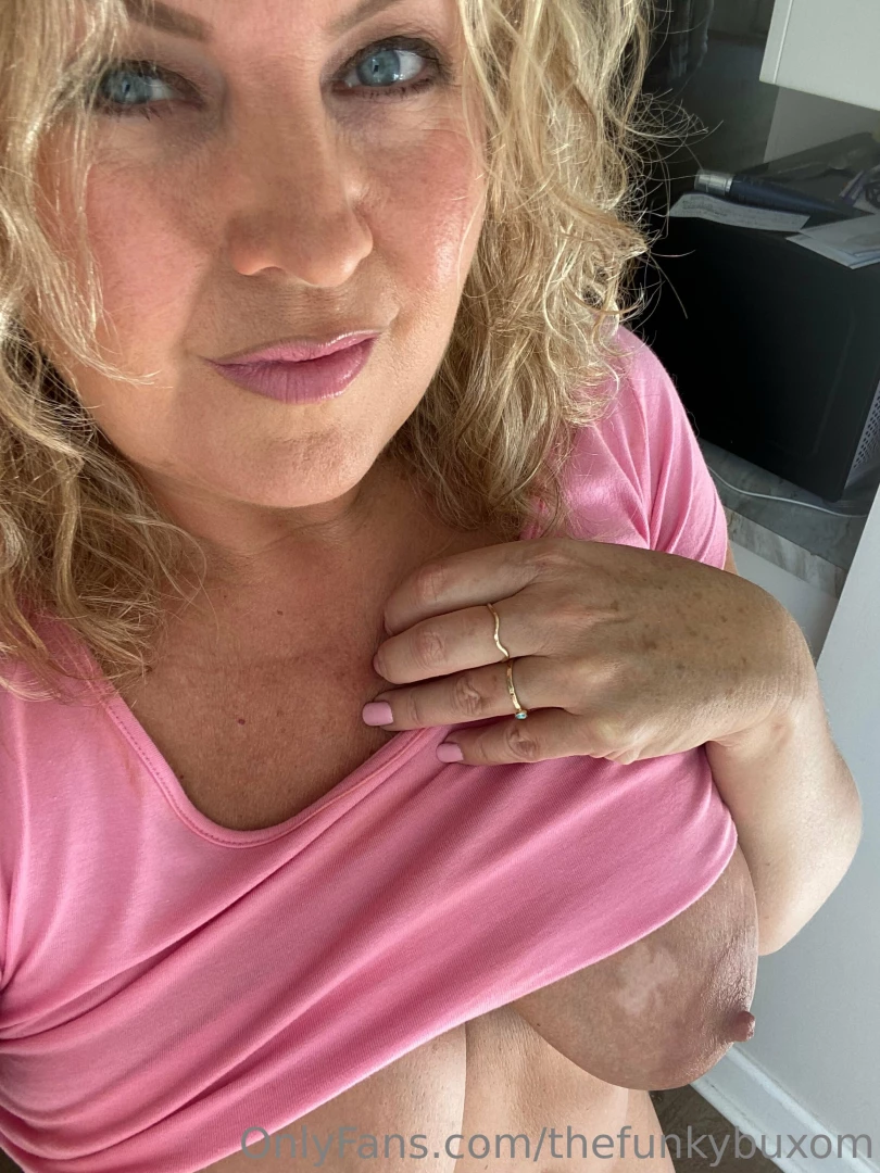 Thefunkybuxom part 28 