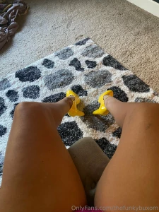 Sorry so many pics but i had a few to share legs ands heels