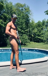 Does your pool need cleaning