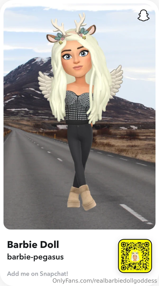 See my exact snapchat bitmoji outfit modeled on me and with my tits 