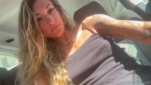 Ero in vacanza con i miei amici in macchina ma pensavo solo a voi ecco part 1