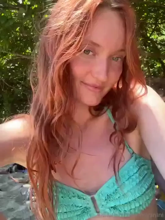 Open to see my sweet treat from tbt hawaii kiss 