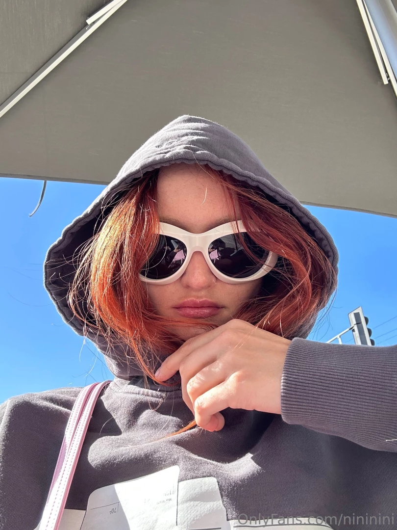 Finallyyyy im hereeee guess where i am babeee 