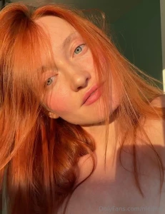 Dive deep into my eyes