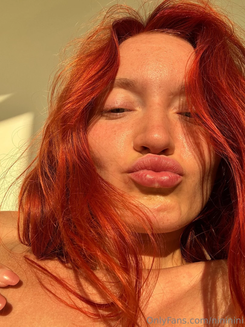 Sunkissed skin in the morning 