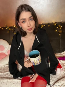 I got a little chilly during the shoot so i m warming up with tea and