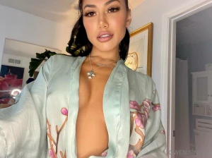 I could ve worn something else but this felt more fun