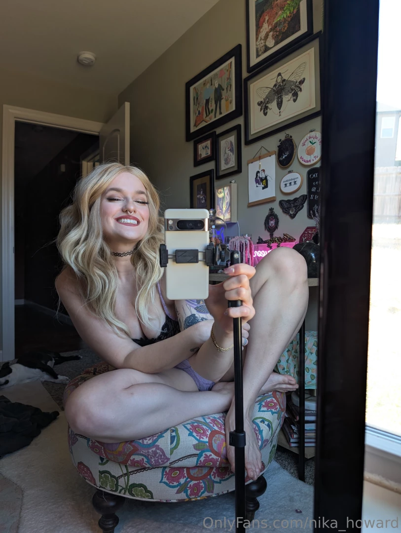 Rare picture of how i actually sit most of the time haha does anyone 