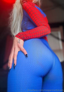 Goodmorningggg everyone