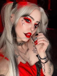 Good morninggg rise n shineee