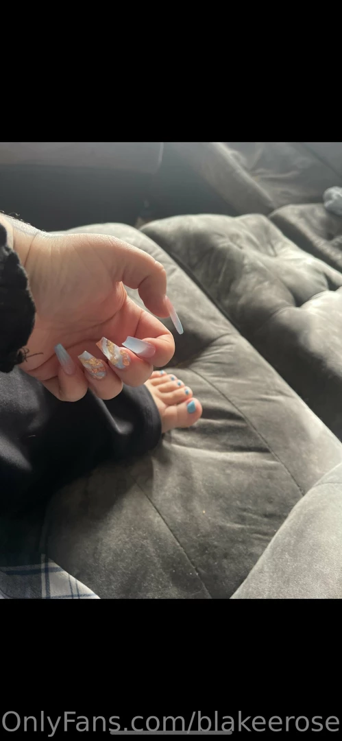 I think blue toes and nails are my favourite part 1 