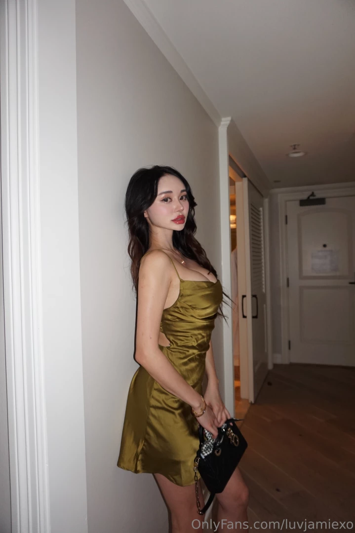 Pov your hot date is ready for dinner tonight but i hope you make some 