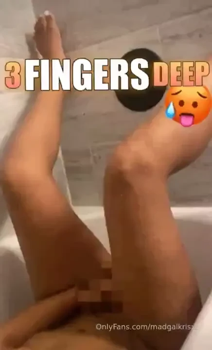 Playing in the bath this why i love my bathtub i can get as naughty as 