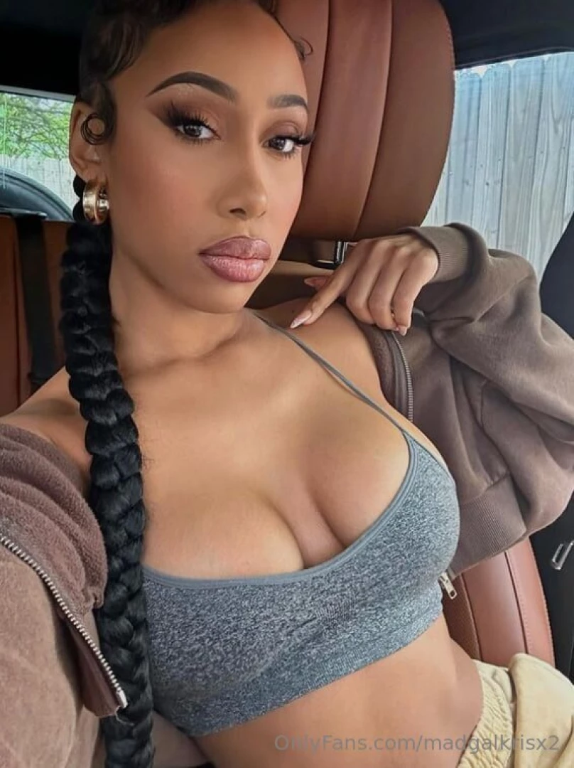 Sun and melanin make me more beautiful 