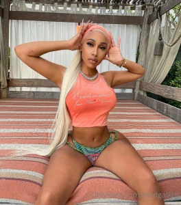 What would you do if i sent you a dirty photo of me part 9