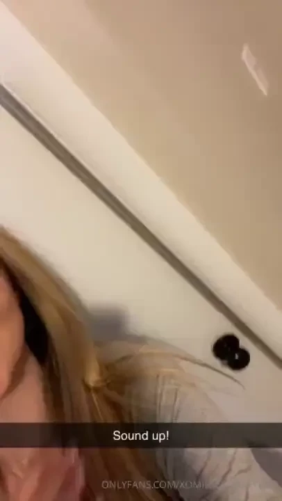 It s always fun listening to people fuck itsjohnnycartelxxx 