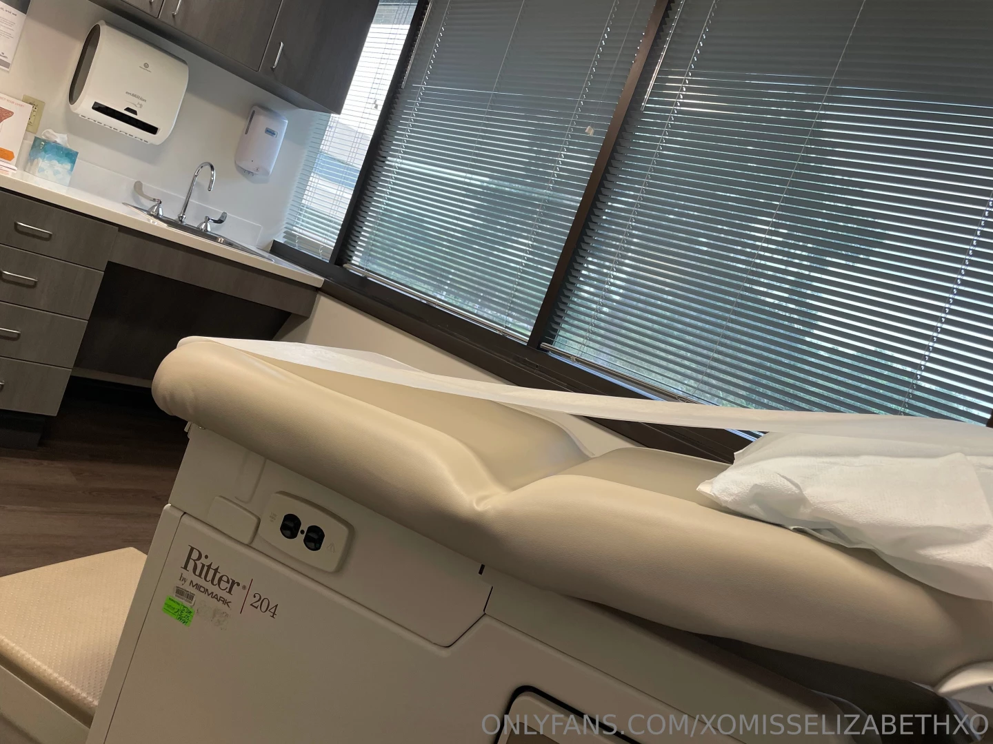 I m a perv cause i always think about filming hot porn at the doctors 