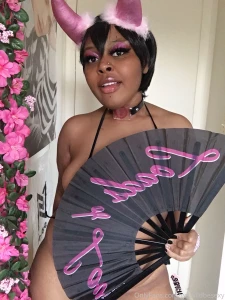 Sending you loads of love cuz the fan says loads of love please laugh