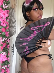 Sending you loads of love cuz the fan says loads of love please laugh part 2