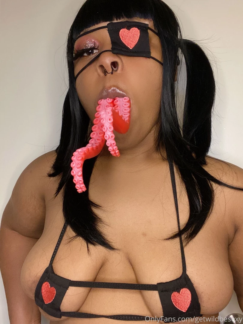 Your fantasea octopussy imagine the suction for a minute part 4 