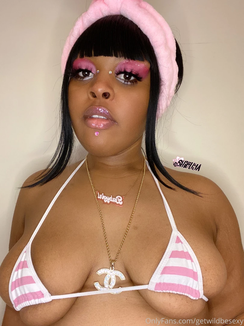 Nya nya shimapan oppai and gyaru what hentai is this 