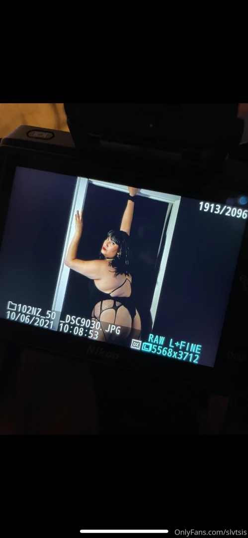 Cute lil photoshoot part 2 