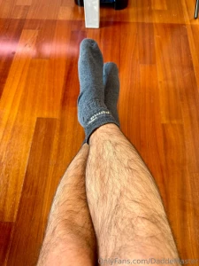 Avevo messo in vendita i miei calzini su wallapop ma me l hanno part 1